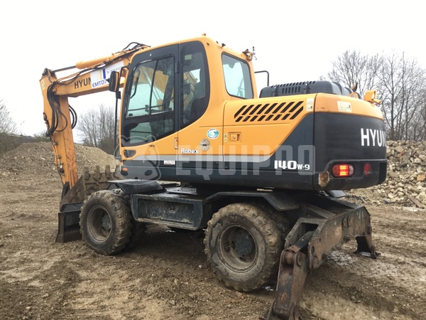 Экскаватор hyundai 140w