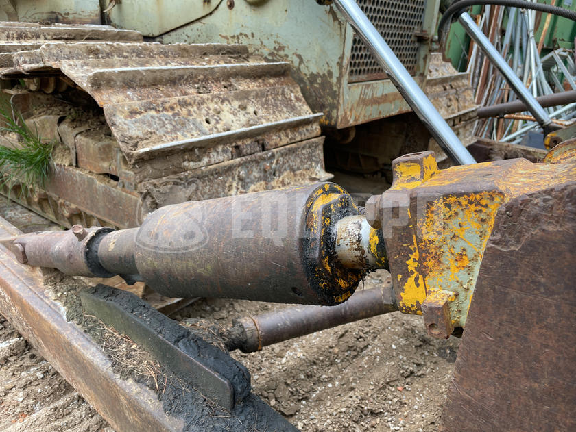 1977 هانومج D 400LC-48468857