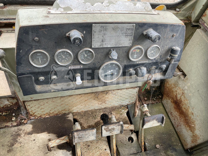 1977 هانومج D 400LC-48221789