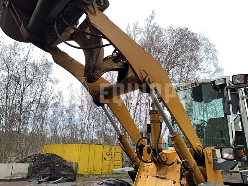 1998 ليبهير L522-44334959