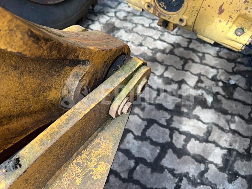 1998 ليبهير L522-44334979