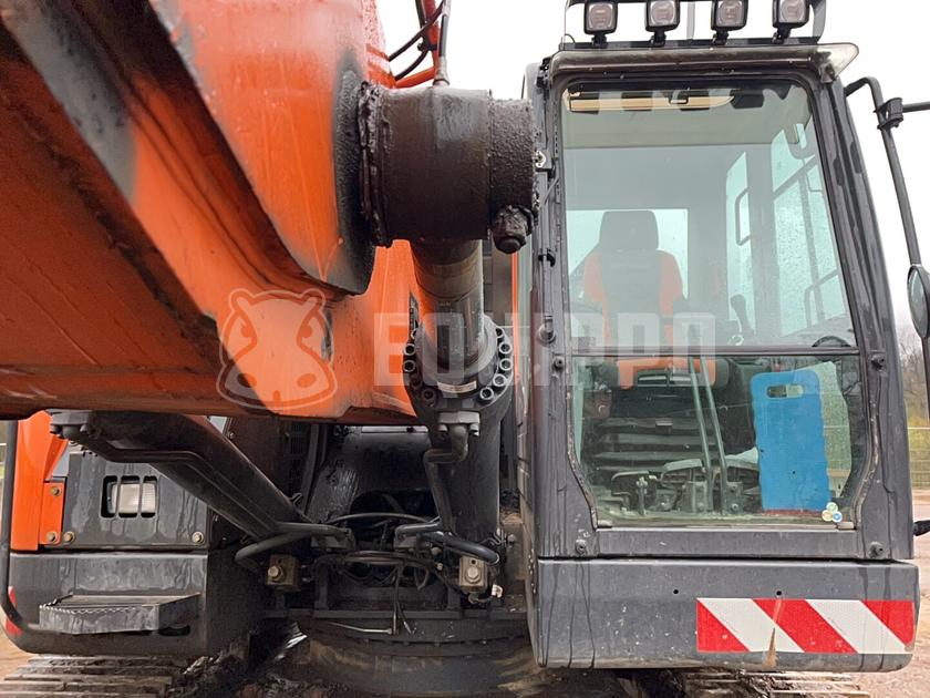 2018 دووسان DX235LCR-5-44478990