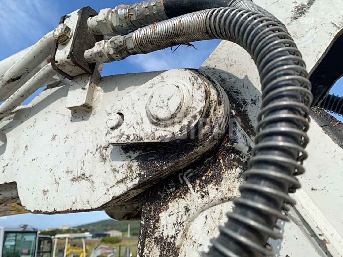 2018 TAKEUCHI TB225-44436959