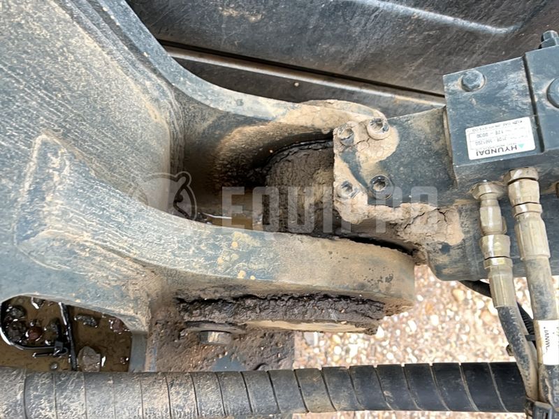 2017 Hyundai HX300-46915292