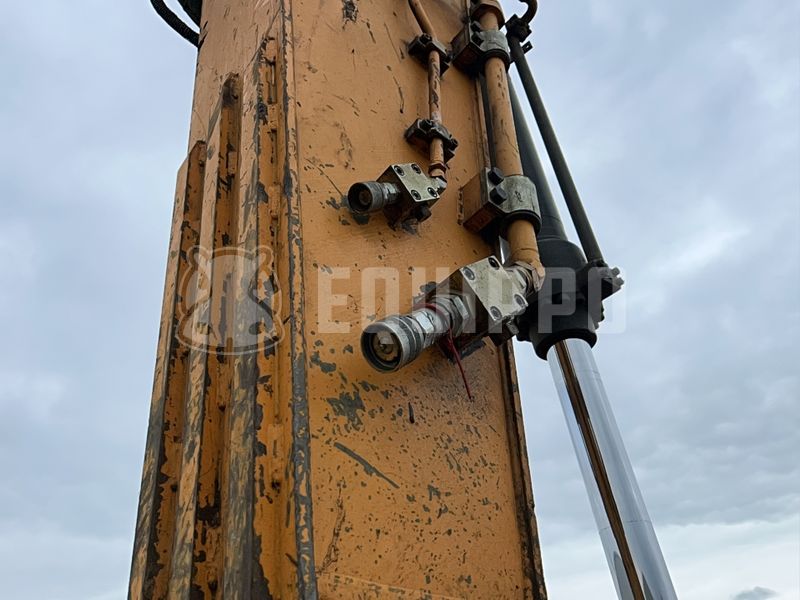 2017 Hyundai HX300-46915323