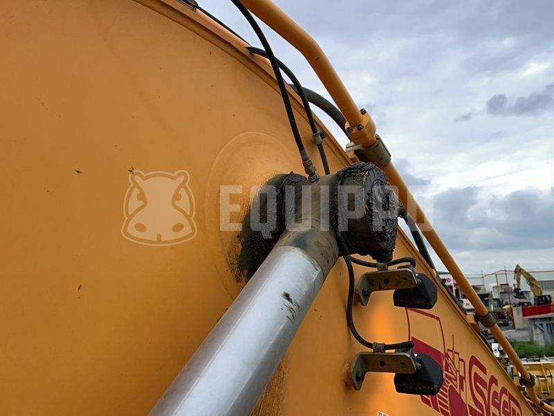 2017 Hyundai HX300-46915340