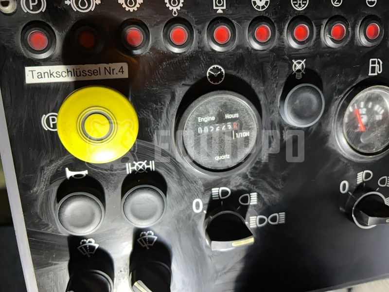 2010 Atlas Copco XE3C-44337003