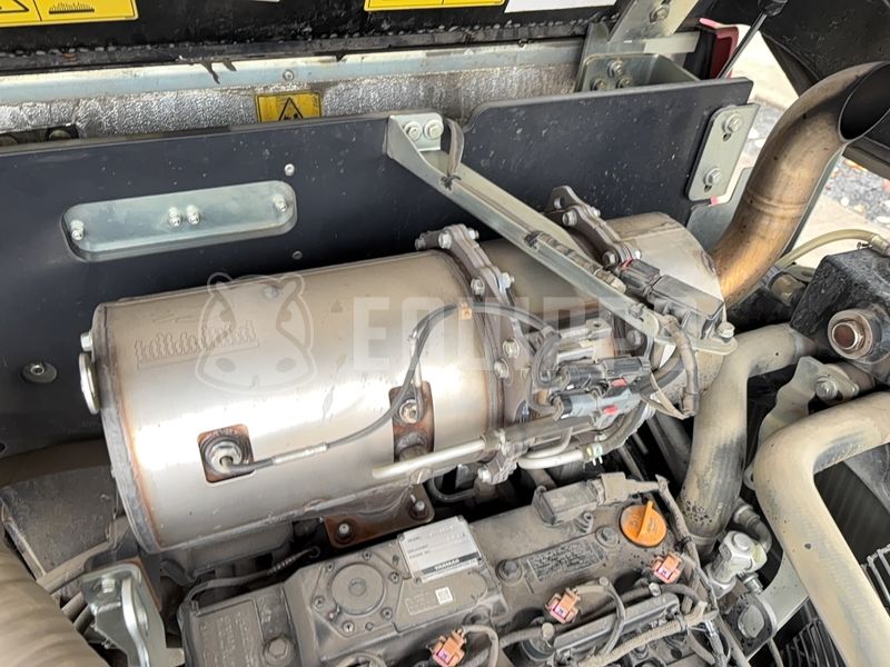 2022 YANMAR V80-45345186