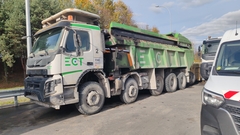 Volvo FMX500 (Quarry Truck) - - Używany Wywrotka przegubowa