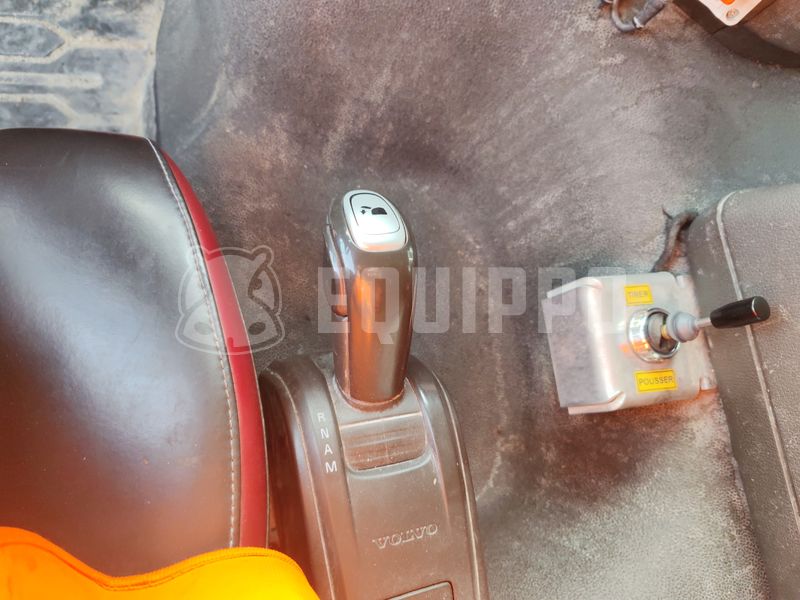 2019 فولفو FMX500-48681740