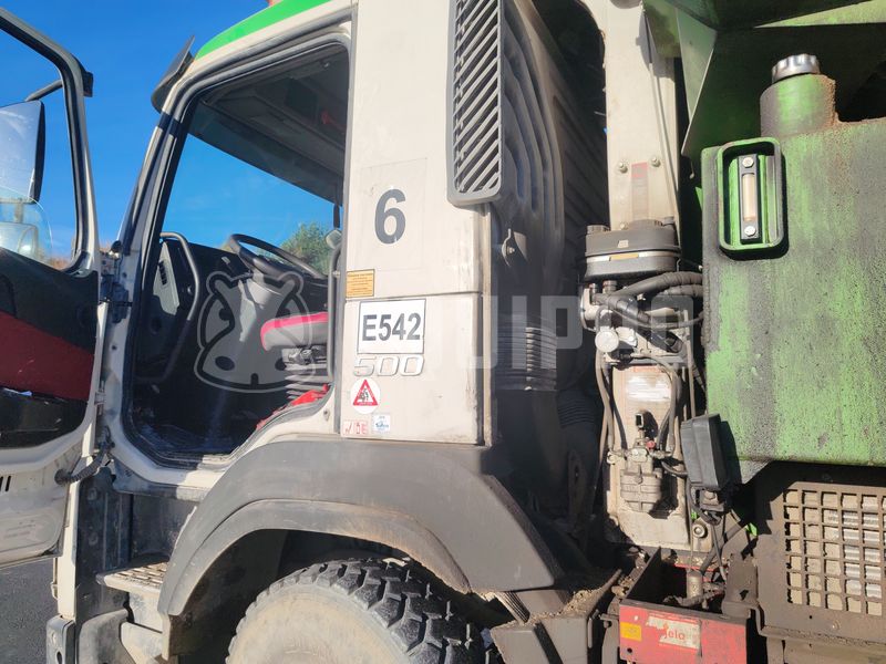 2019 فولفو FMX 500-48645391