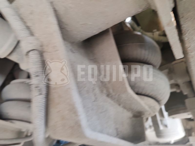 2019 فولفو FMX 500-48552160