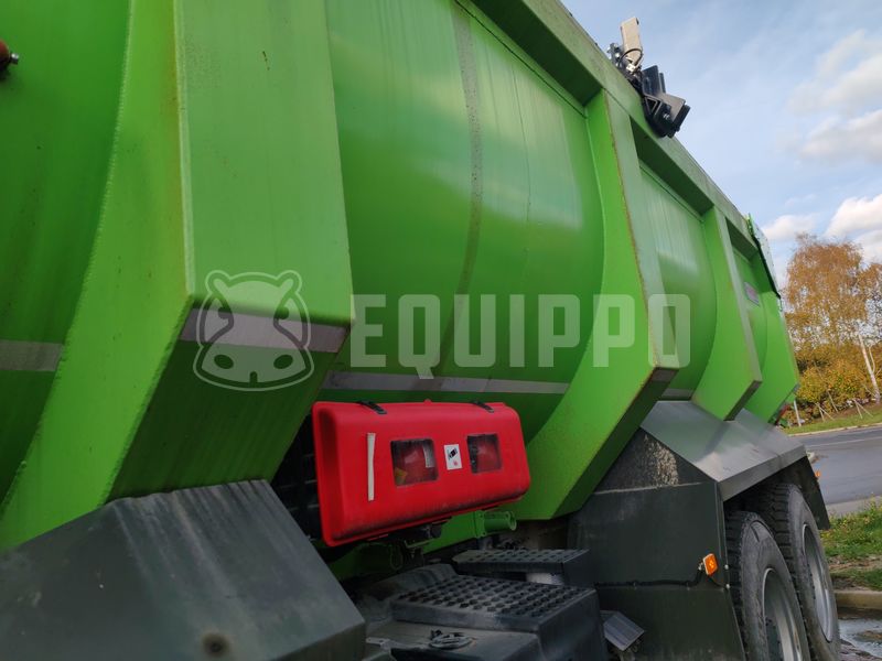 2024 فولفو FMX 500-47907532