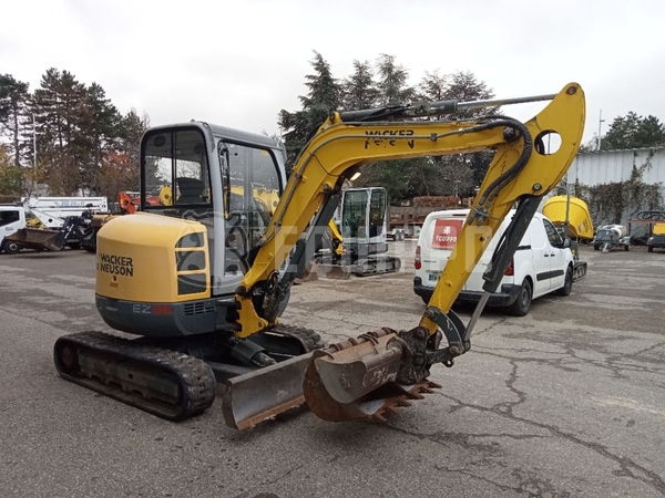 Foto van de Wacker Neuson EZ38