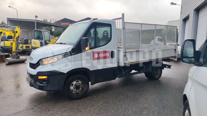 2016 Iveco 35C13-48643937
