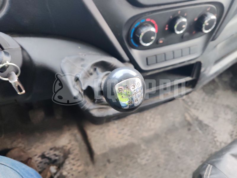 2016 Iveco 35C13-48643951