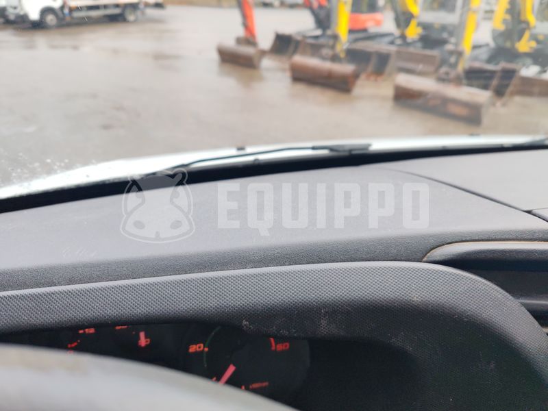 2016 Iveco 35C13-48680195