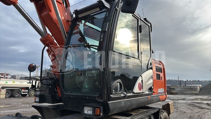 2019 هيتاشى ZX145W-6-47181251