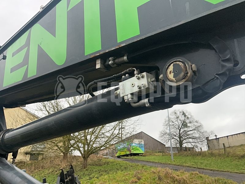 2015 Hitachi ZX470LCH-5B-48541693