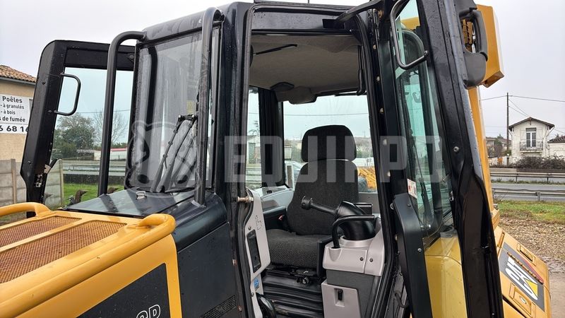 2012 كاتربيلر D6N LGP-46286512