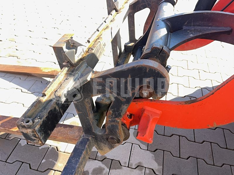 2016 كوبوتا R065-48131651