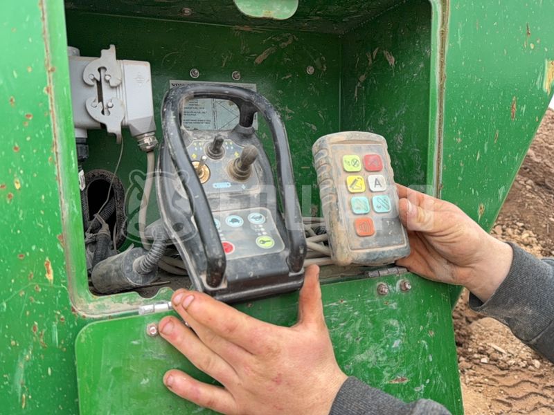 2018 ماككلوسكي I34R-46543920