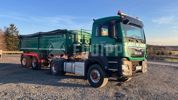 Picture of the MAN TGS 18.500 4x4H BLS with 2023 Kempf SKD 32/2 3-way tipper semi-trailer