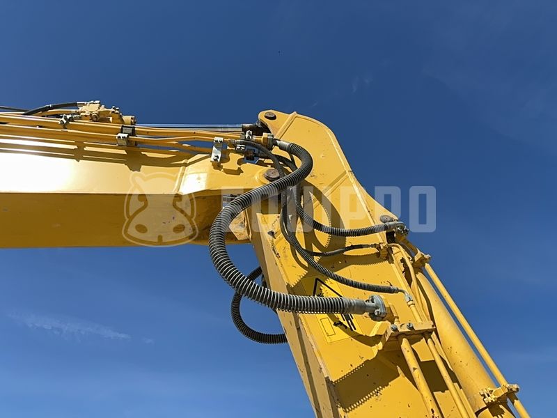 2020 Komatsu HB215LC-3-47359258