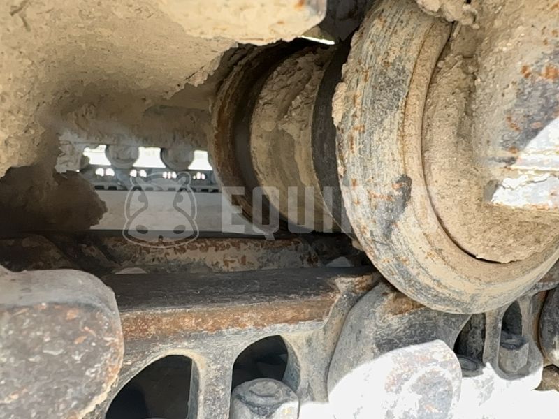 2020 كوماتسو HB215LC-3-48042879
