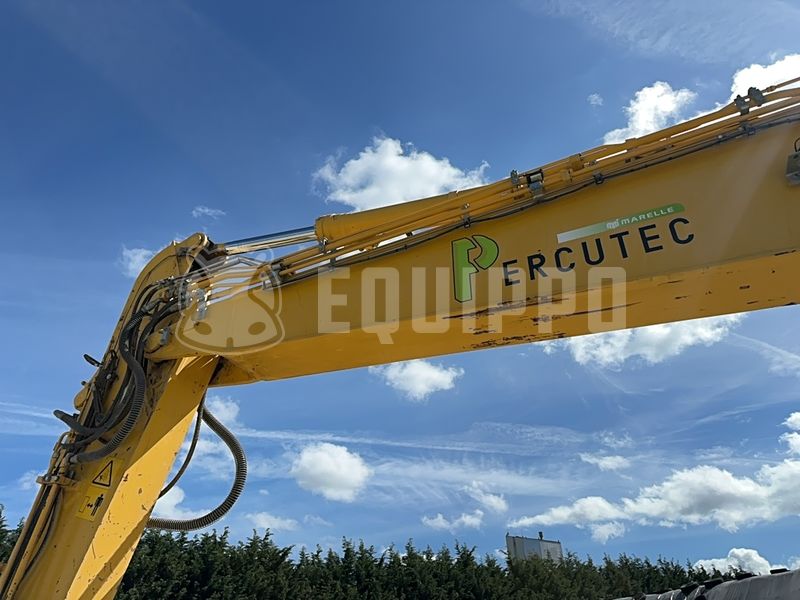 2020 Komatsu HB215LC-3-47359233