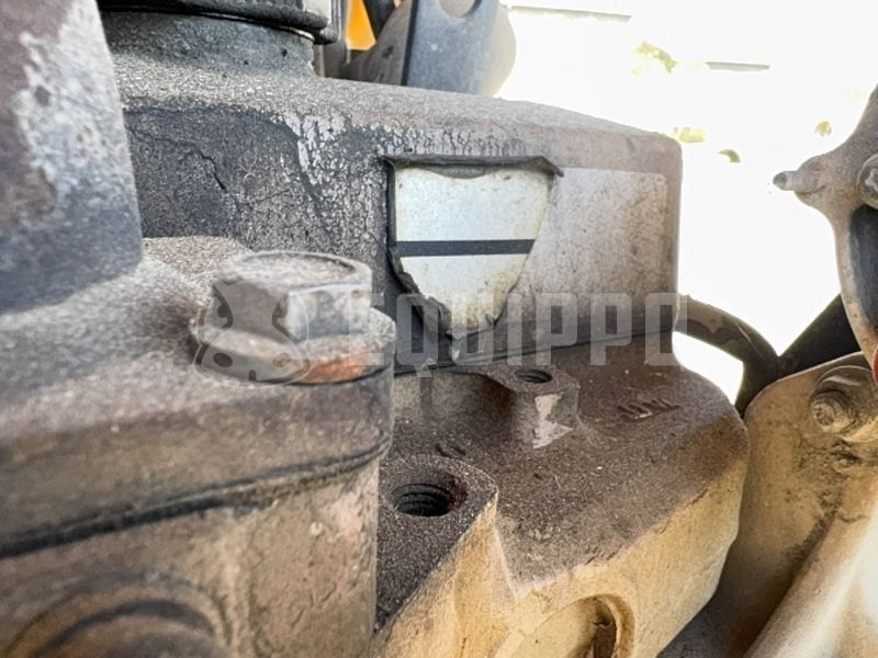 2001 Liebherr L 524-47923182