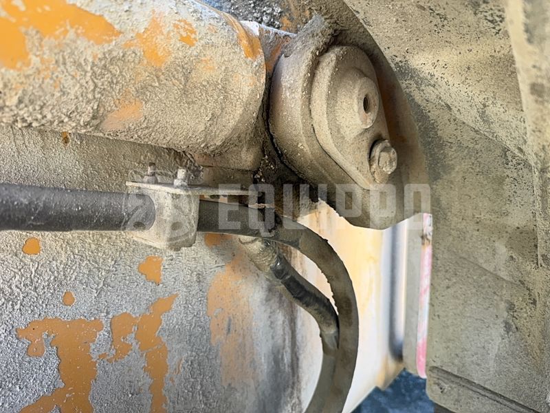 2001 Liebherr L 524-47923191