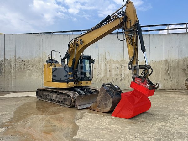 Picture of the Caterpillar 314E LCR with 1 excavator bucket