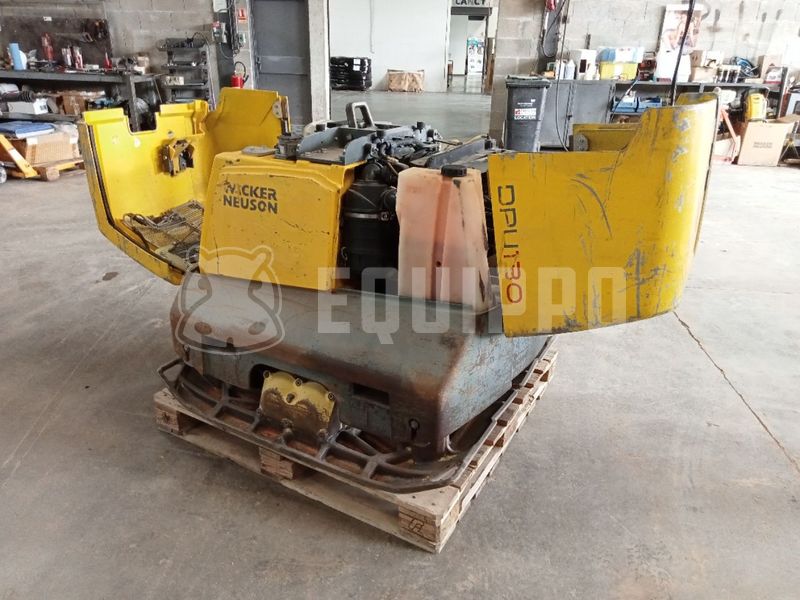 2010 واكر نيوسون DPU130LE-48280446