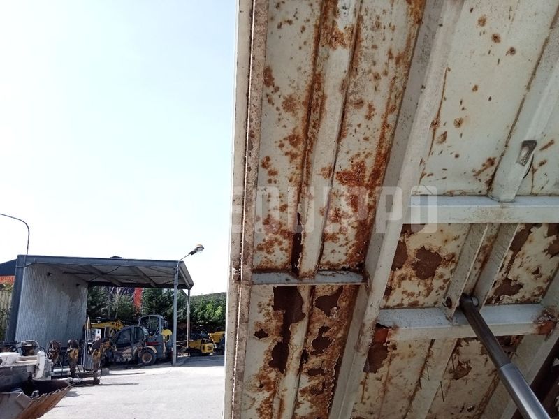2014 Iveco 35C11-47777856
