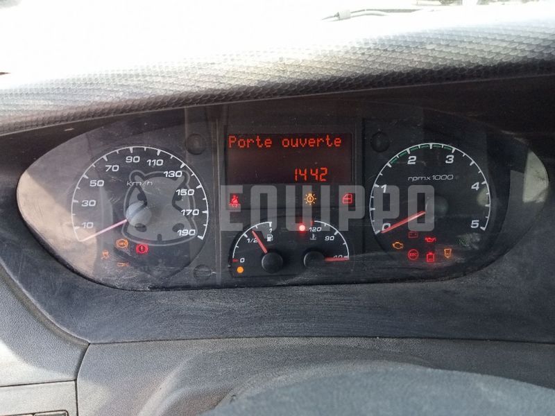 2014 Iveco 35C11-48701583