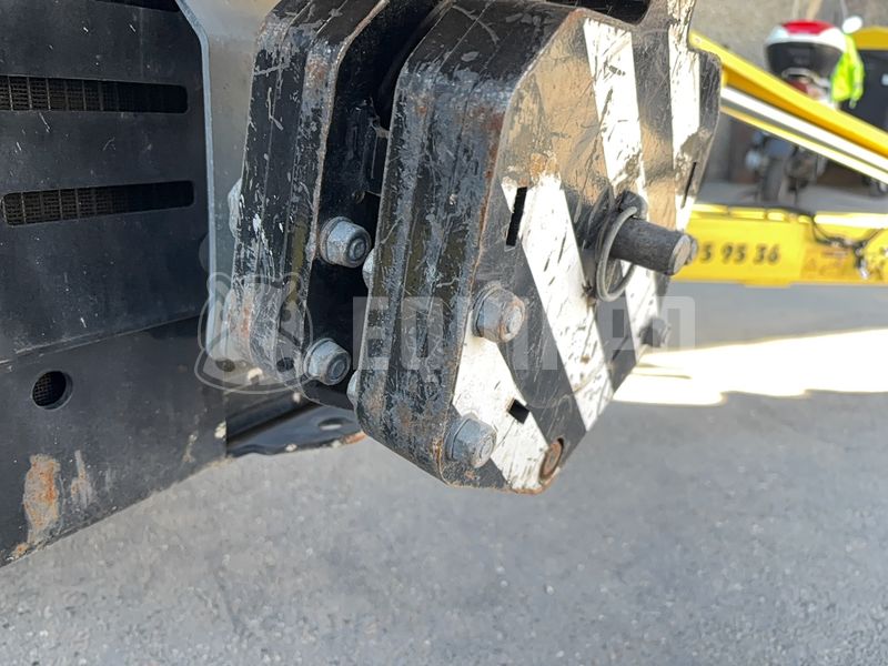 2018 Hoeflon C6-48617779