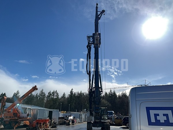 Picture of the Delmag SR 25 BT / RH 18 on Sennebogen with ABI MDBA 3500 Soil Improvement Rig