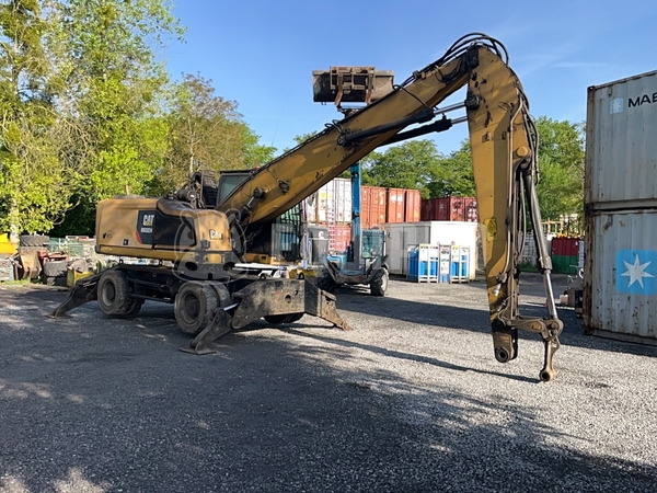 Foto van de Caterpillar MH3024