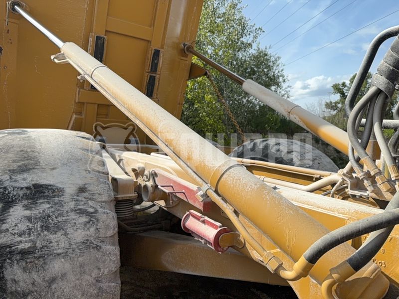 2004 Caterpillar 740-48703075