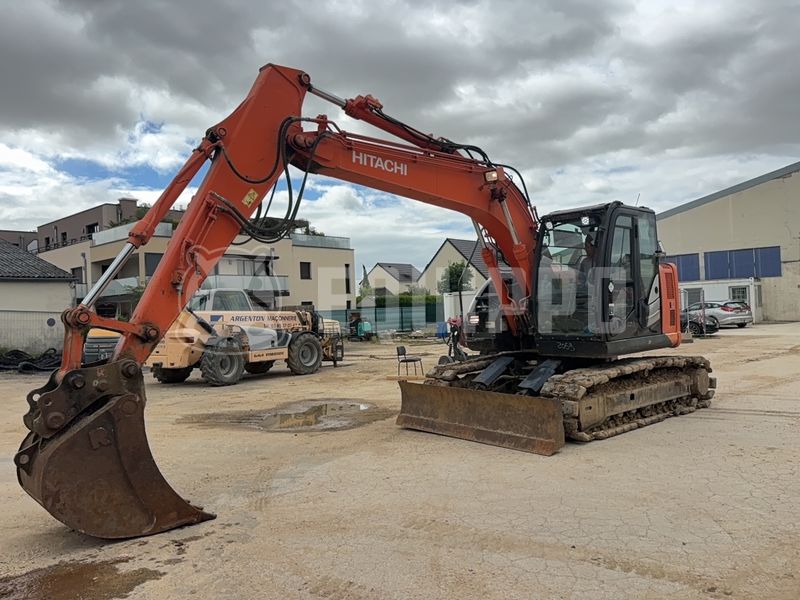 2014 Hitachi ZX135US-5B-48265218