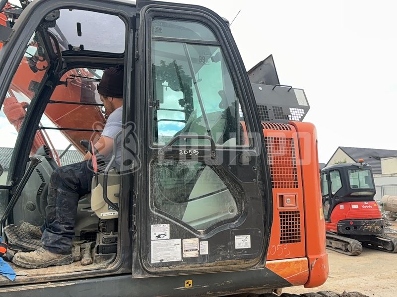 2014 Hitachi ZX135US-5B-48265227