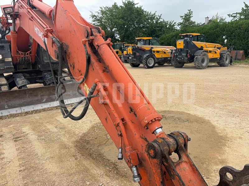 2014 Hitachi ZX135US-5B-48265580