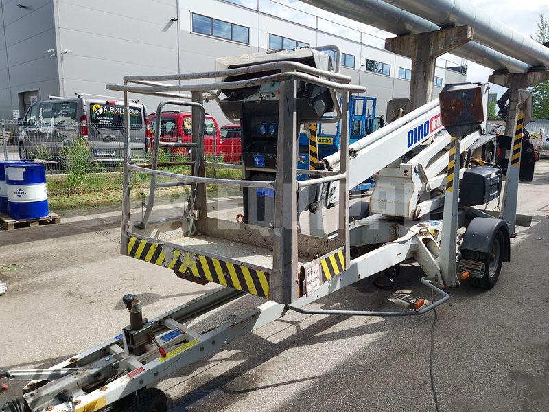 Dino 160XTB - Rechts voor - Gebruikte Trailer-Mounted Boom Lift