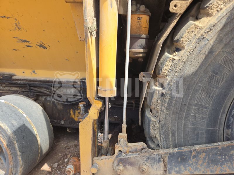 2008 كاتربيلر AP300-48505454